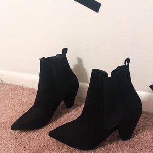 ASOS Chelsea Boots